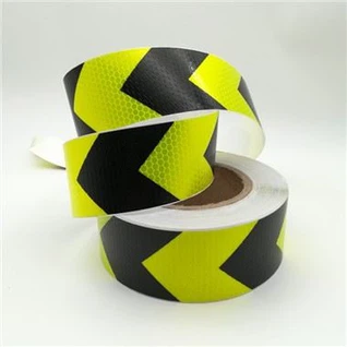 Téip Machnamhach Uiscedhíonach