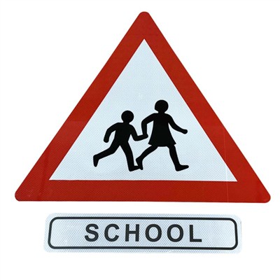 Grád Diamond Machnamhach Alúmanam Leanaí Scoile Trasnú Ahead Comhartha